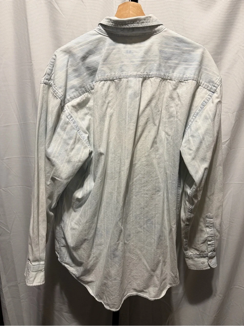 Banana Republic Safari & Travel Clothing Co Vintage Sunfaded Bleach Wash Shirt L
